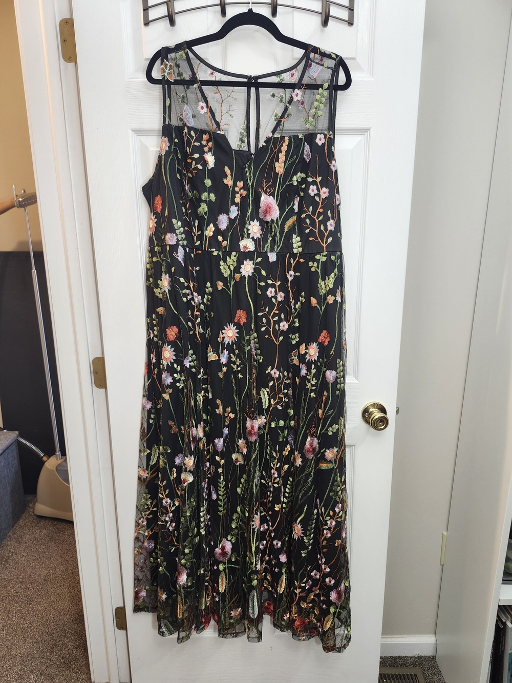 Torrid Black Floral Embroidered Mesh Maxi Dress, 22 = 3X